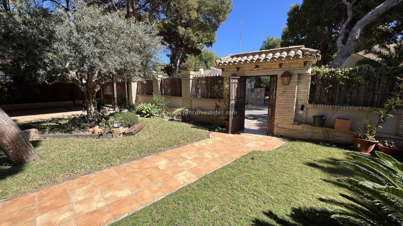 Reventa - Villa - Orihuela Costa - Punta Prima