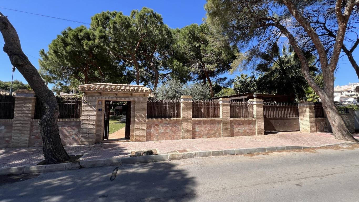 Reventa - Villa - Orihuela Costa - Punta Prima