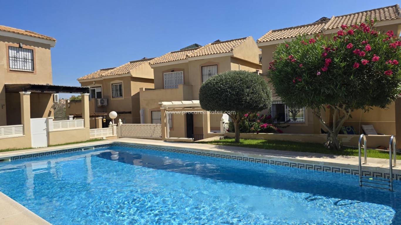 Reventa - Villa - Orihuela Costa - Villamartin - Las Filipinas