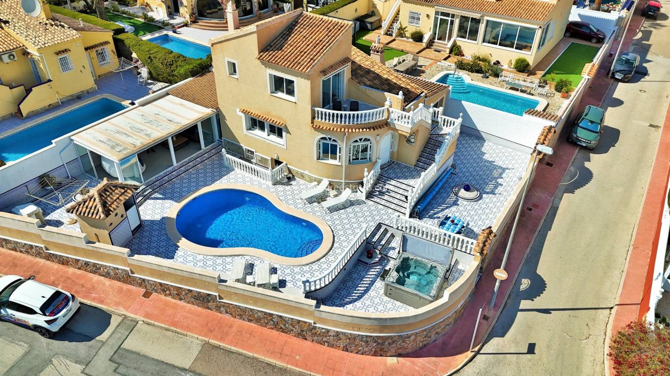 Reventa - Villa - Orihuela Costa - Villamartin