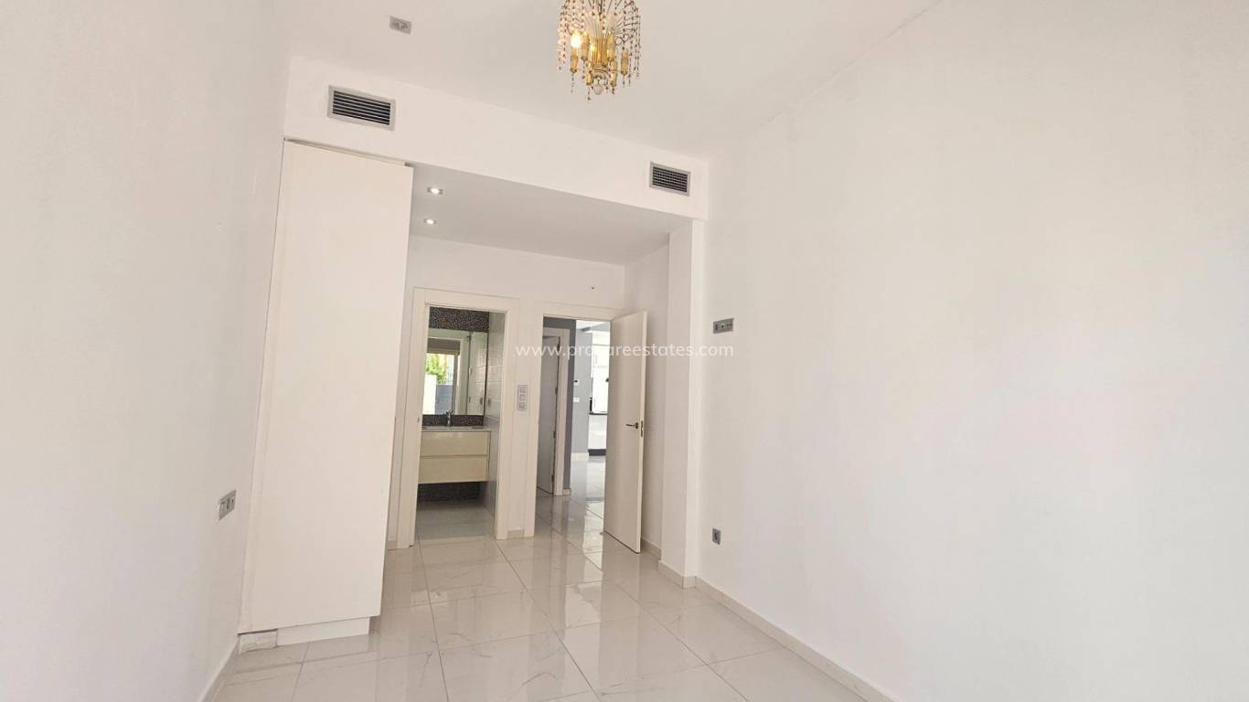 Reventa - Villa - Orihuela - La Matanza