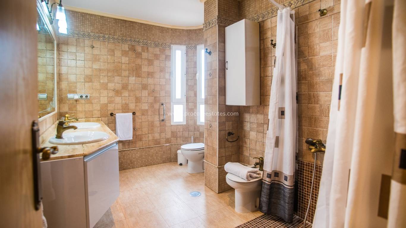 Reventa - Villa - Orihuela - La Matanza