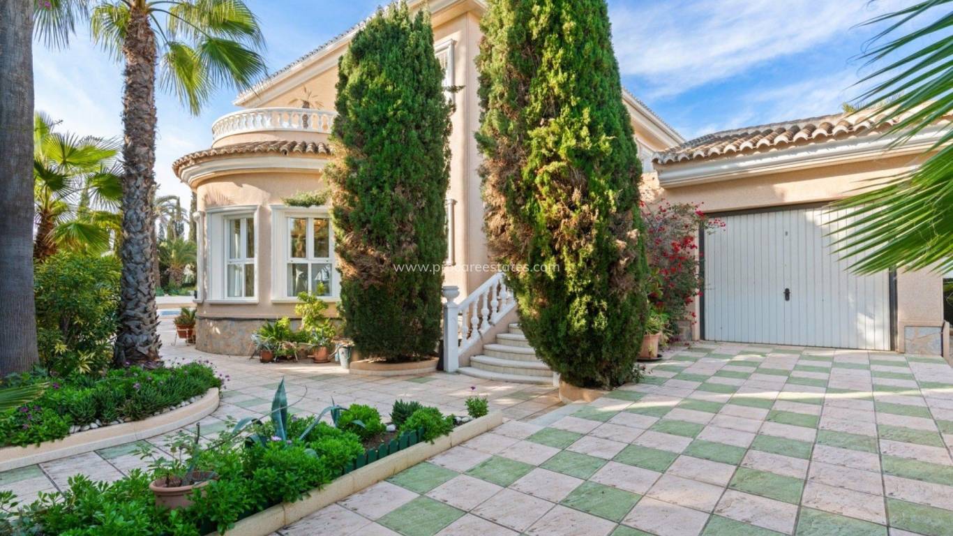 Reventa - Villa - Rojales - Centro de la Ciudad Quesada