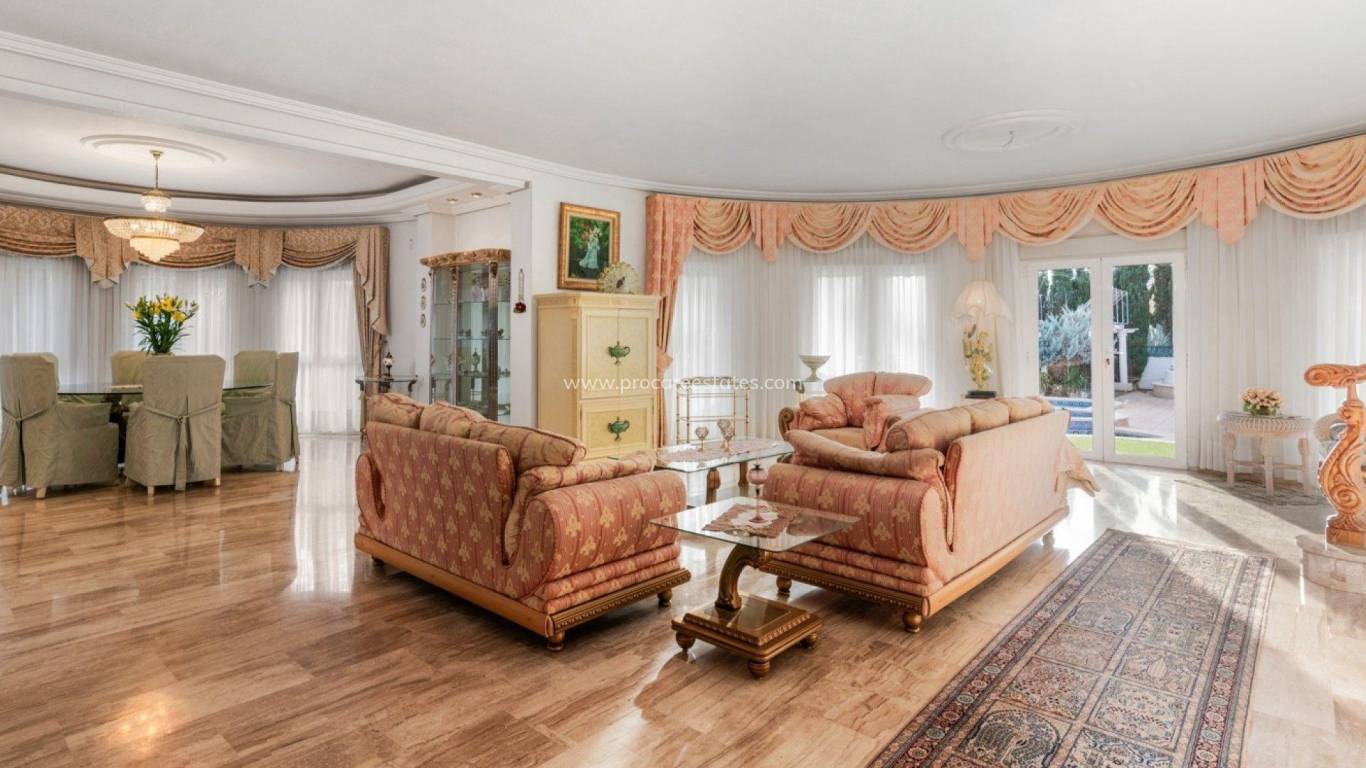 Reventa - Villa - Rojales - Centro de la Ciudad Quesada