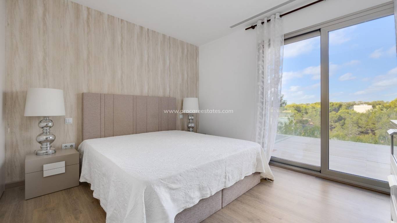 Reventa - Villa - San Miguel de Salinas - Pueblo 9