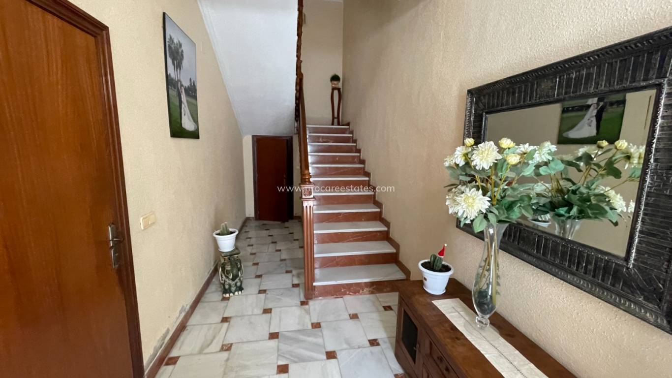 Reventa - Villa - San Miguel de Salinas - Pueblo