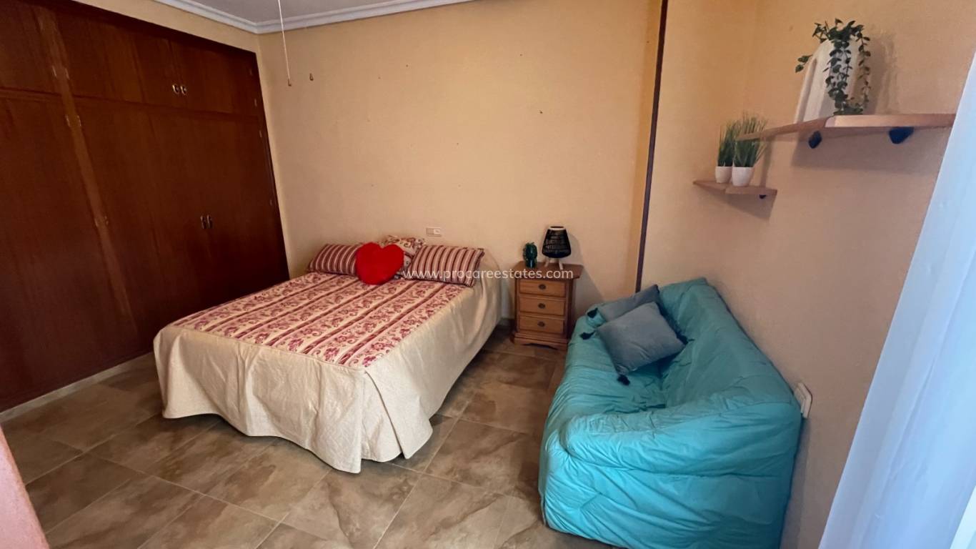 Reventa - Villa - San Miguel de Salinas - Pueblo