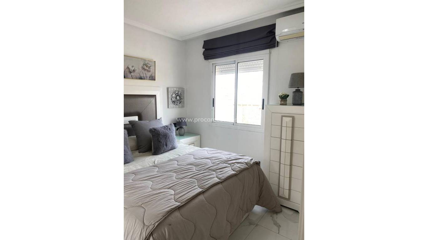 Reventa - Villa - Torrevieja - Acequion