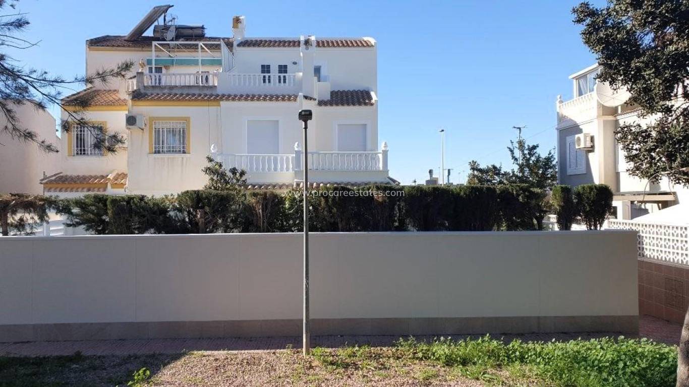 Reventa - Villa - Torrevieja - Acequion