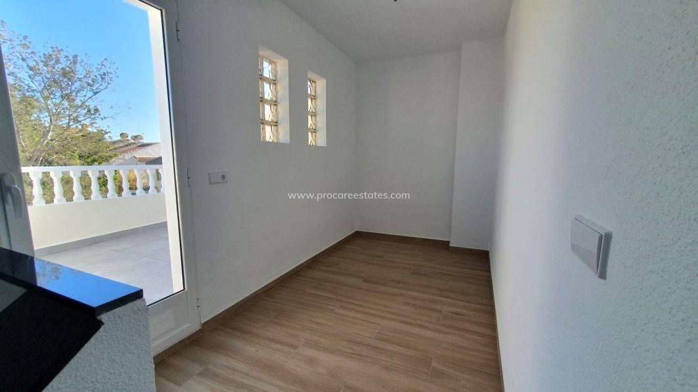 Reventa - Villa - Torrevieja - Acequion