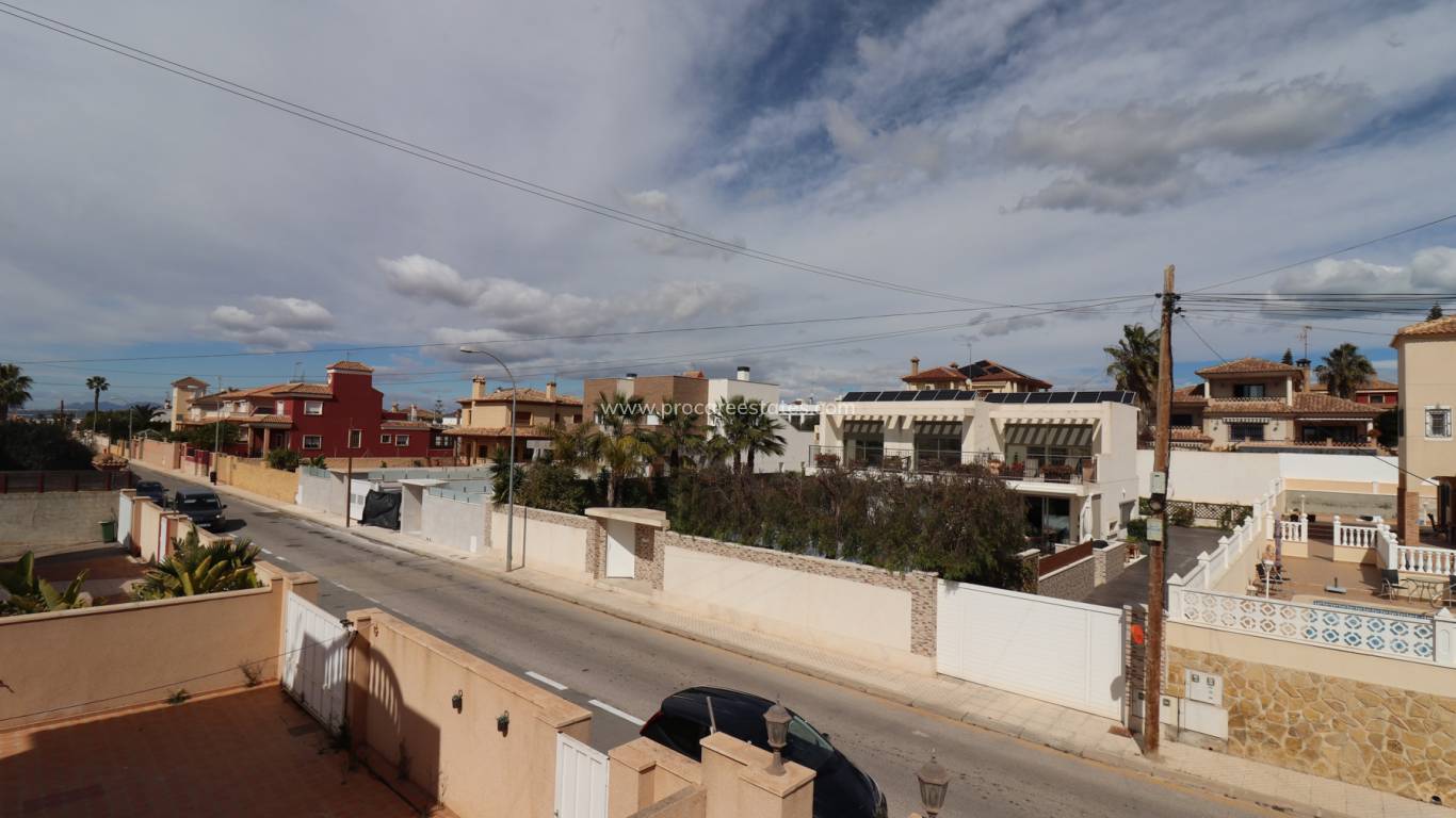 Reventa - Villa - Torrevieja - Aguas Nuevas