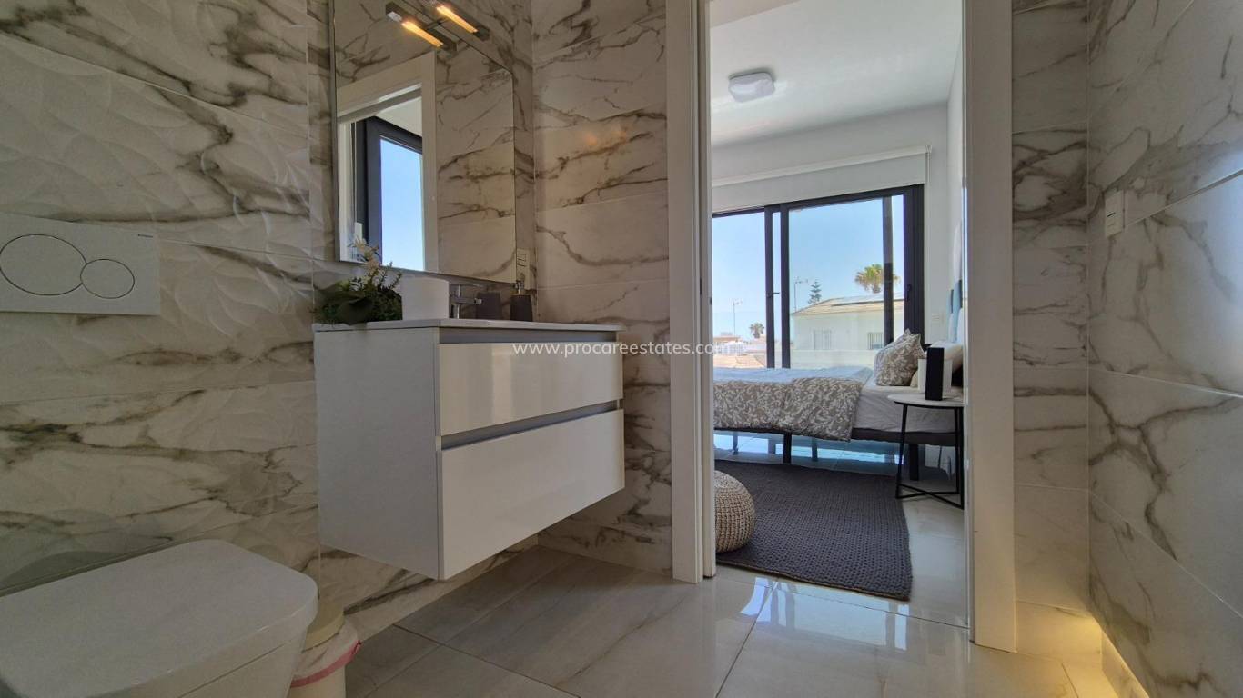 Reventa - Villa - Torrevieja - Cabo Cervera