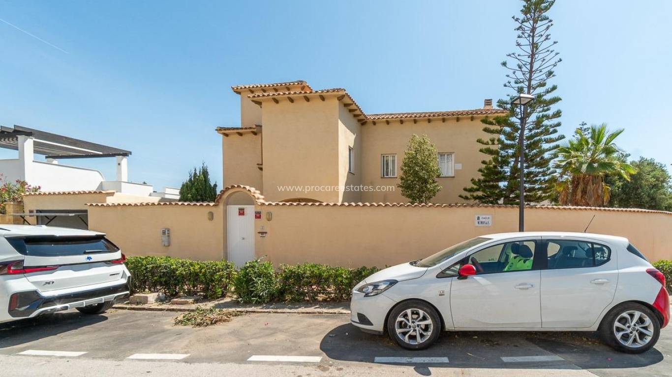 Reventa - Villa - Torrevieja - Cala de cabo cervera