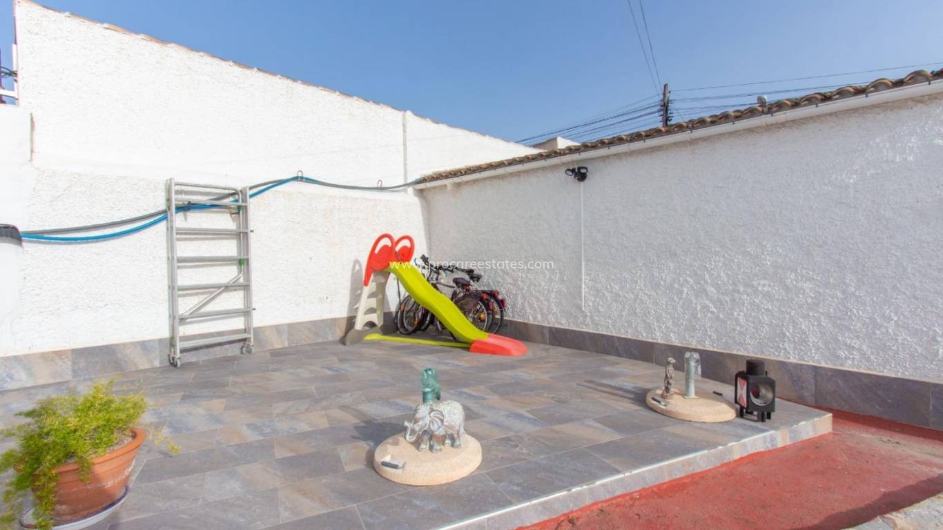 Reventa - Villa - Torrevieja - El Chaparral