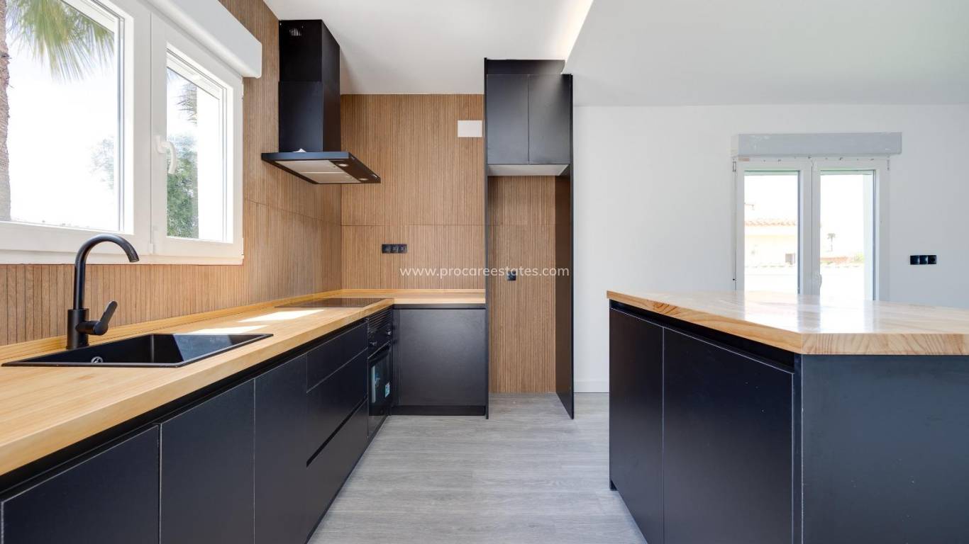 Reventa - Villa - Torrevieja - El Chaparral