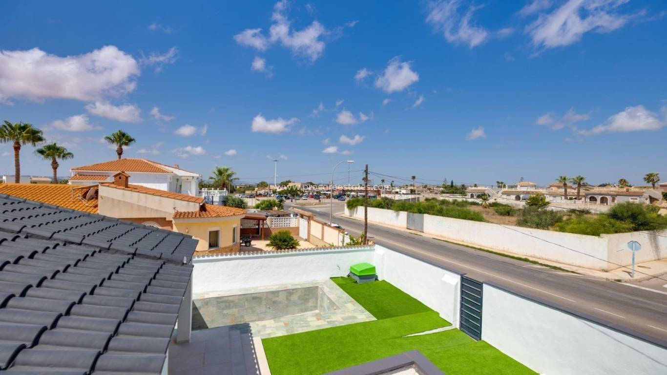 Reventa - Villa - Torrevieja - El Chaparral
