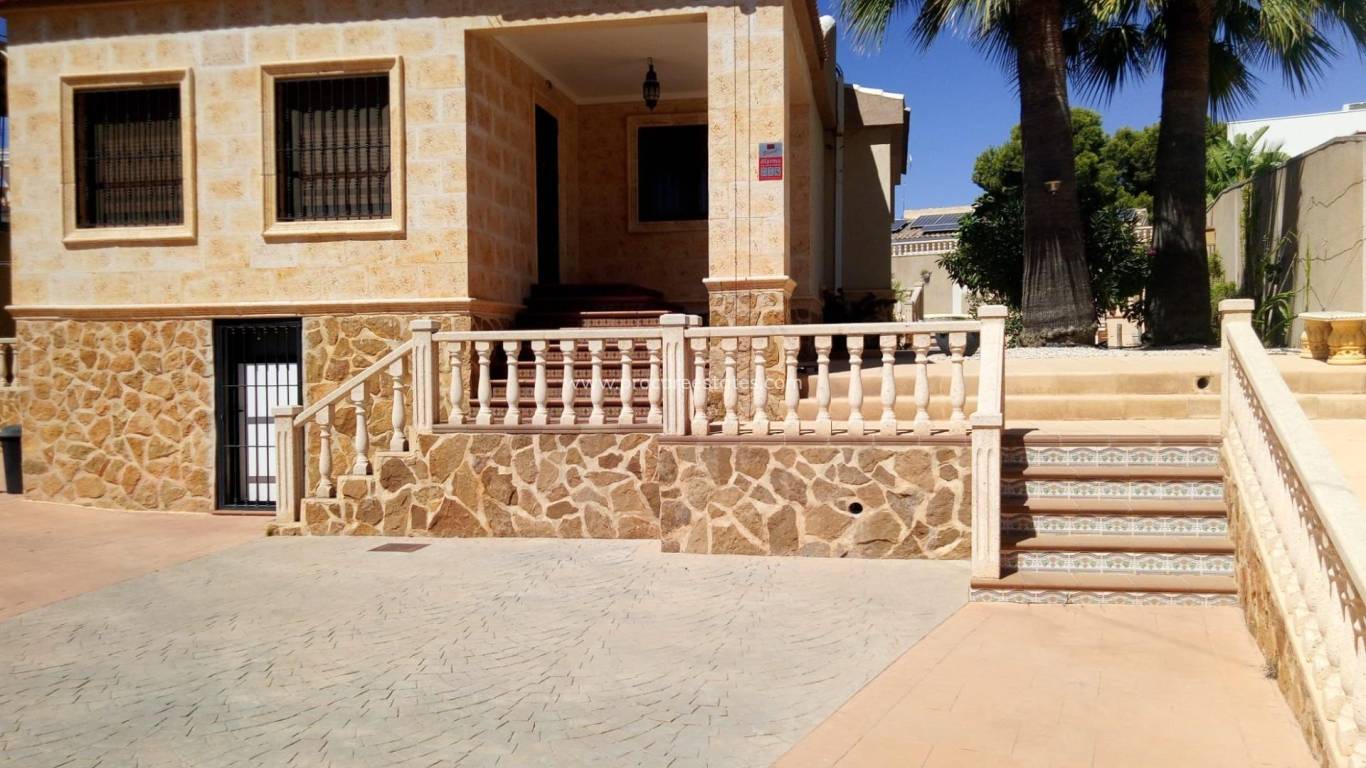 Reventa - Villa - Torrevieja - Eliseos playa