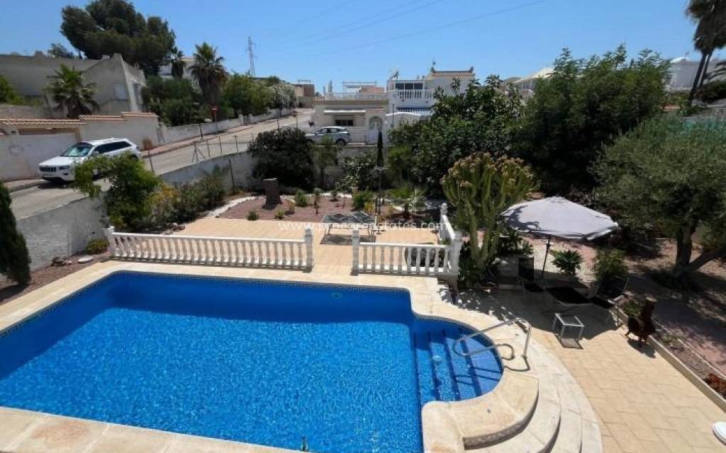 Reventa - Villa - Torrevieja - La Siesta - El Salado - Torreta