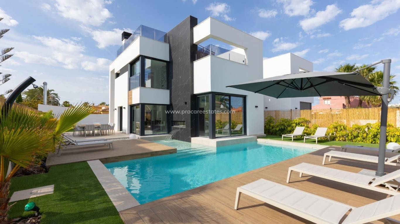 Reventa - Villa - Torrevieja - La Siesta - El Salado - Torreta