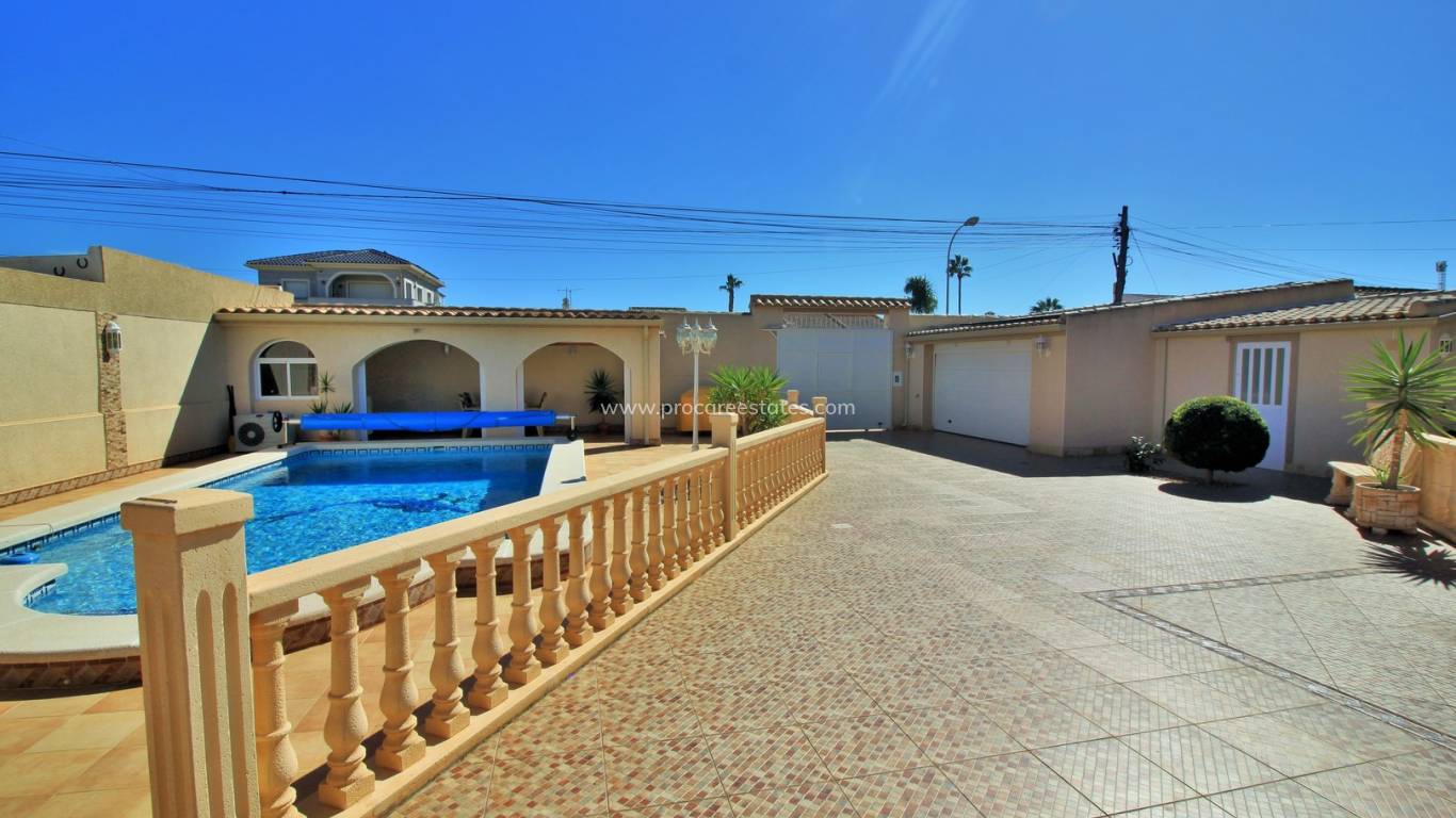 Reventa - Villa - Torrevieja - La Siesta - San Luis