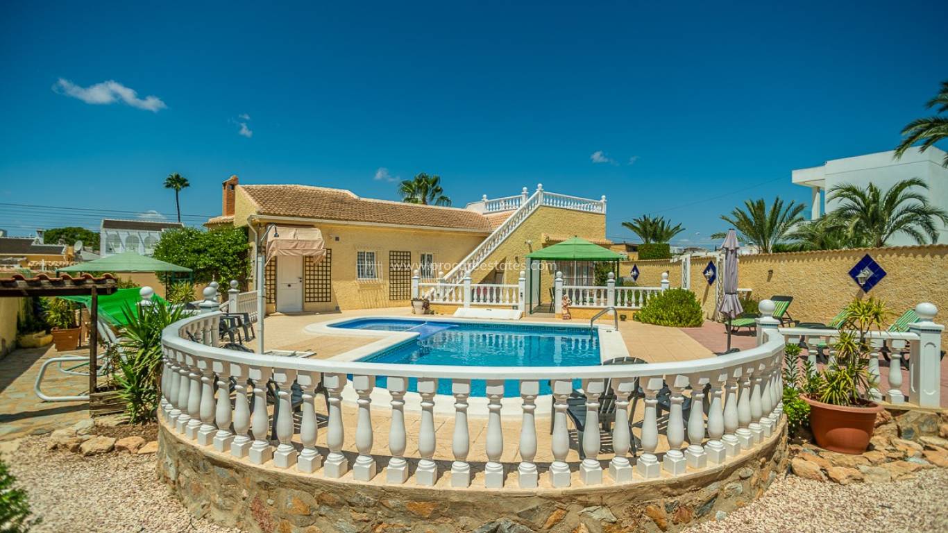Reventa - Villa - Torrevieja - La Siesta