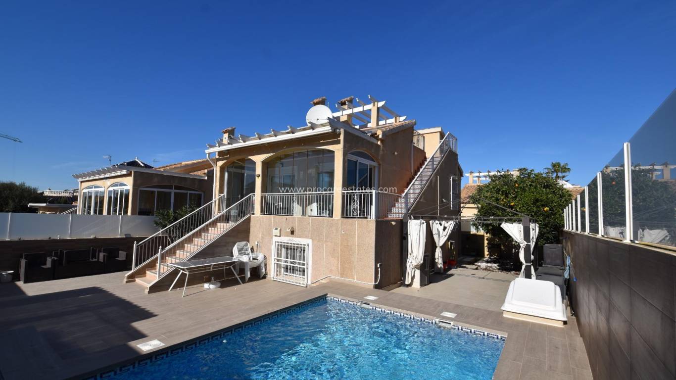 Reventa - Villa - Torrevieja - Los Altos