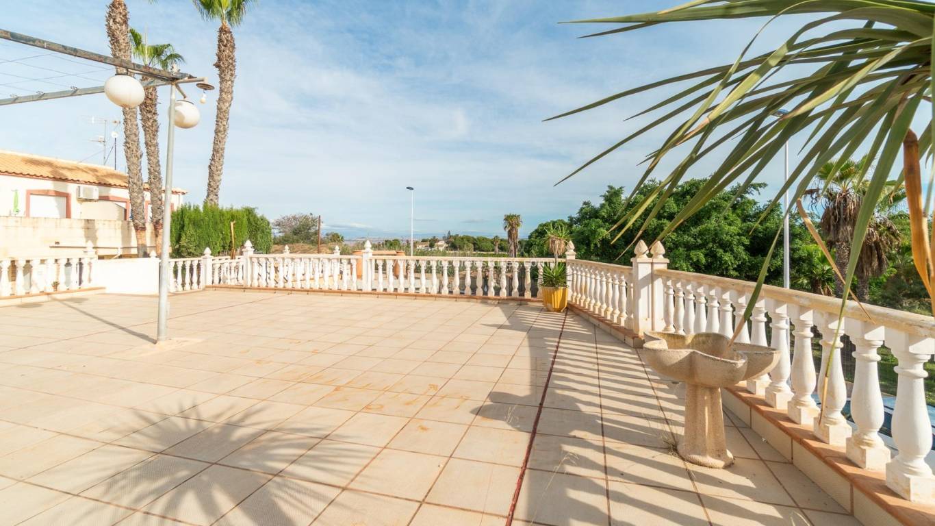Reventa - Villa - Torrevieja - Los Balcones - Los Altos del Edén