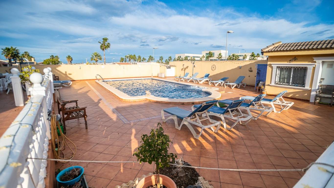 Reventa - Villa - Torrevieja - LOS BALCONES - LOS ALTOS