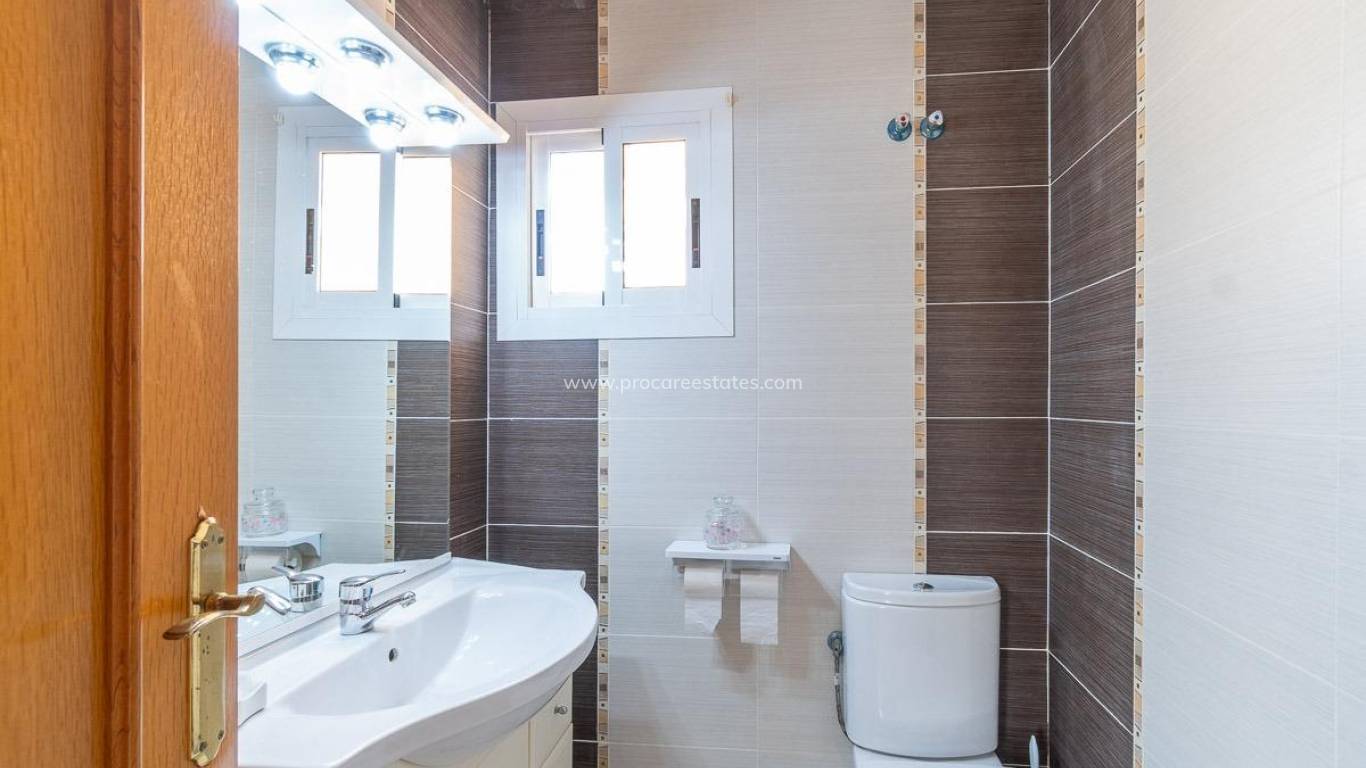 Reventa - Villa - Torrevieja - Playa de la mata