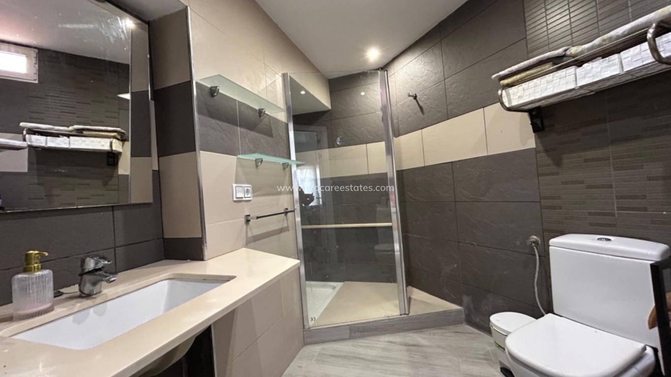 Reventa - Villa - Torrevieja - Playa Del Cura