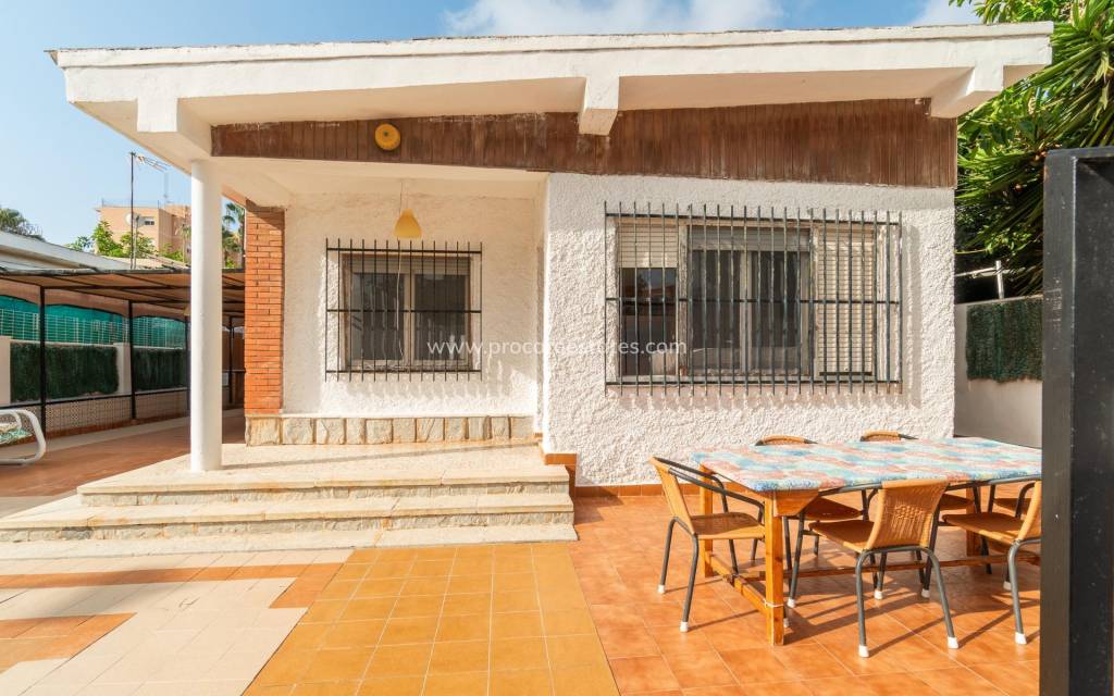 Reventa - Villa - Torrevieja - Playa Los Locos