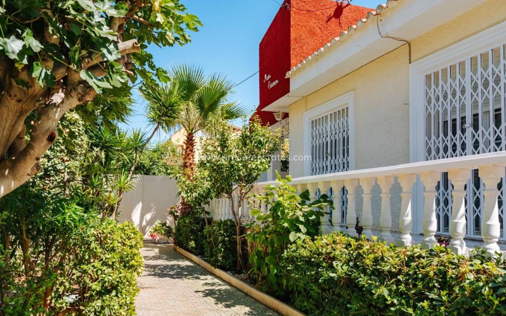 Reventa - Villa - Torrevieja - Playa Los Locos