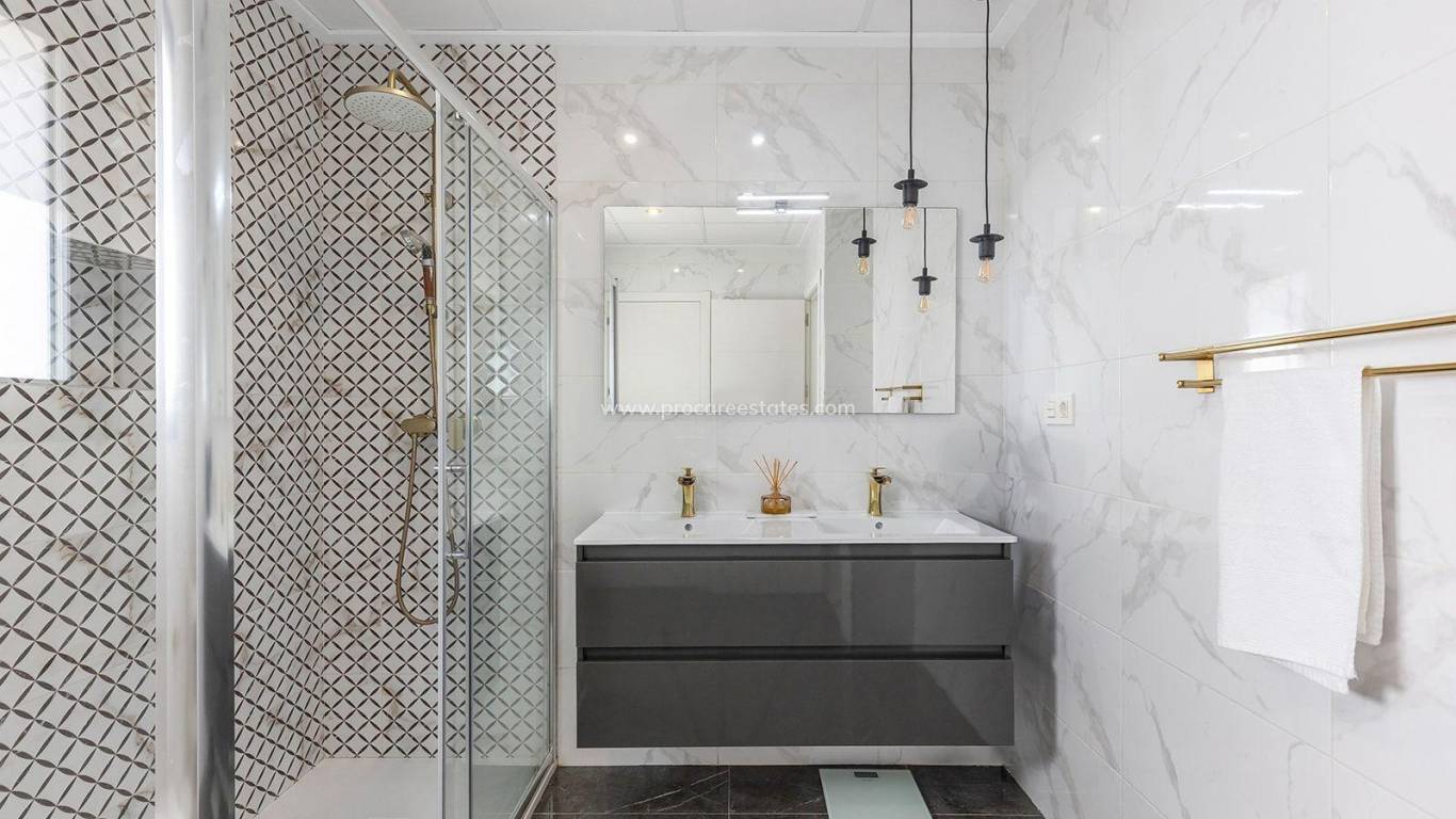 Reventa - Villa - Torrevieja - Torreta-Florida