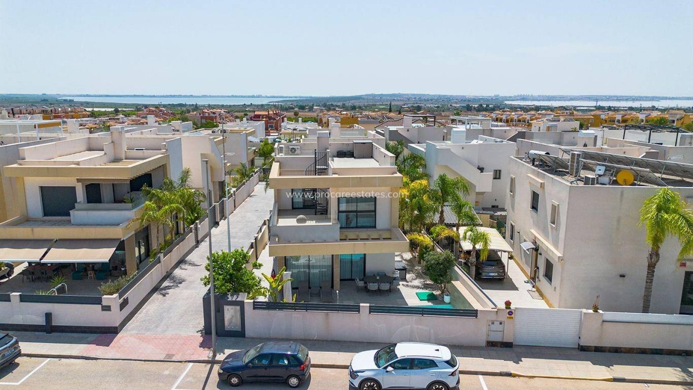 Reventa - Villa - Torrevieja - Torreta-Florida