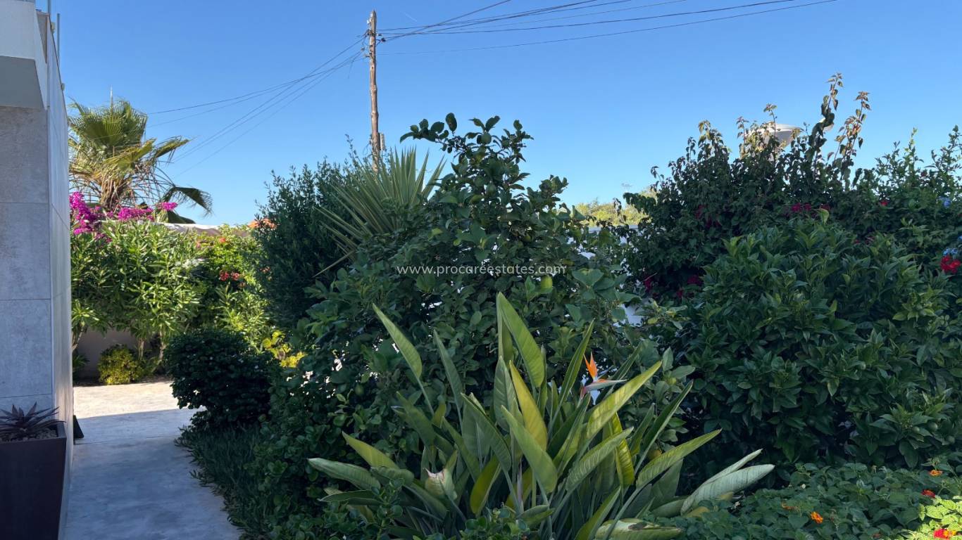 Reventa - Villa - Torrevieja - Torreta - Florida