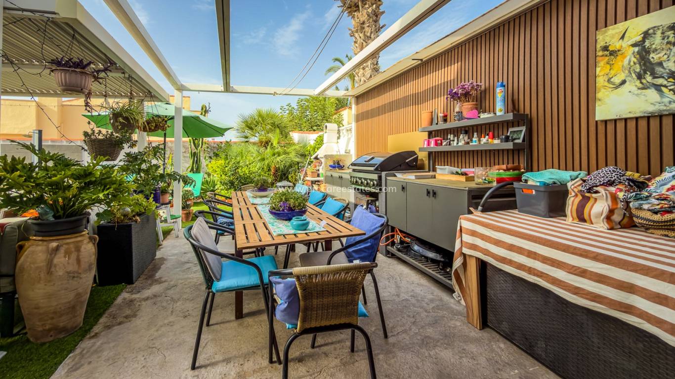 Reventa - Villa - Torrevieja - Torreta - Florida