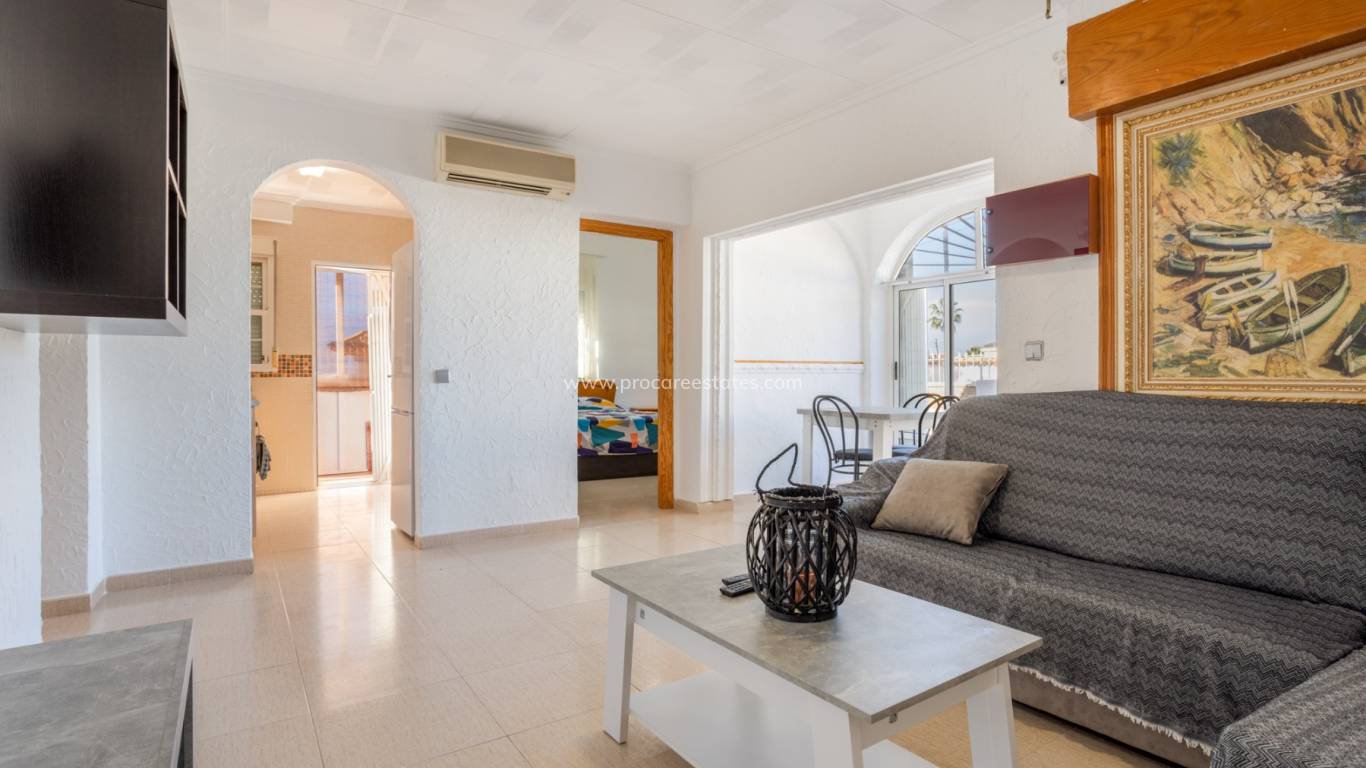 Reventa - Villa - Torrevieja - Urbanización San Luis