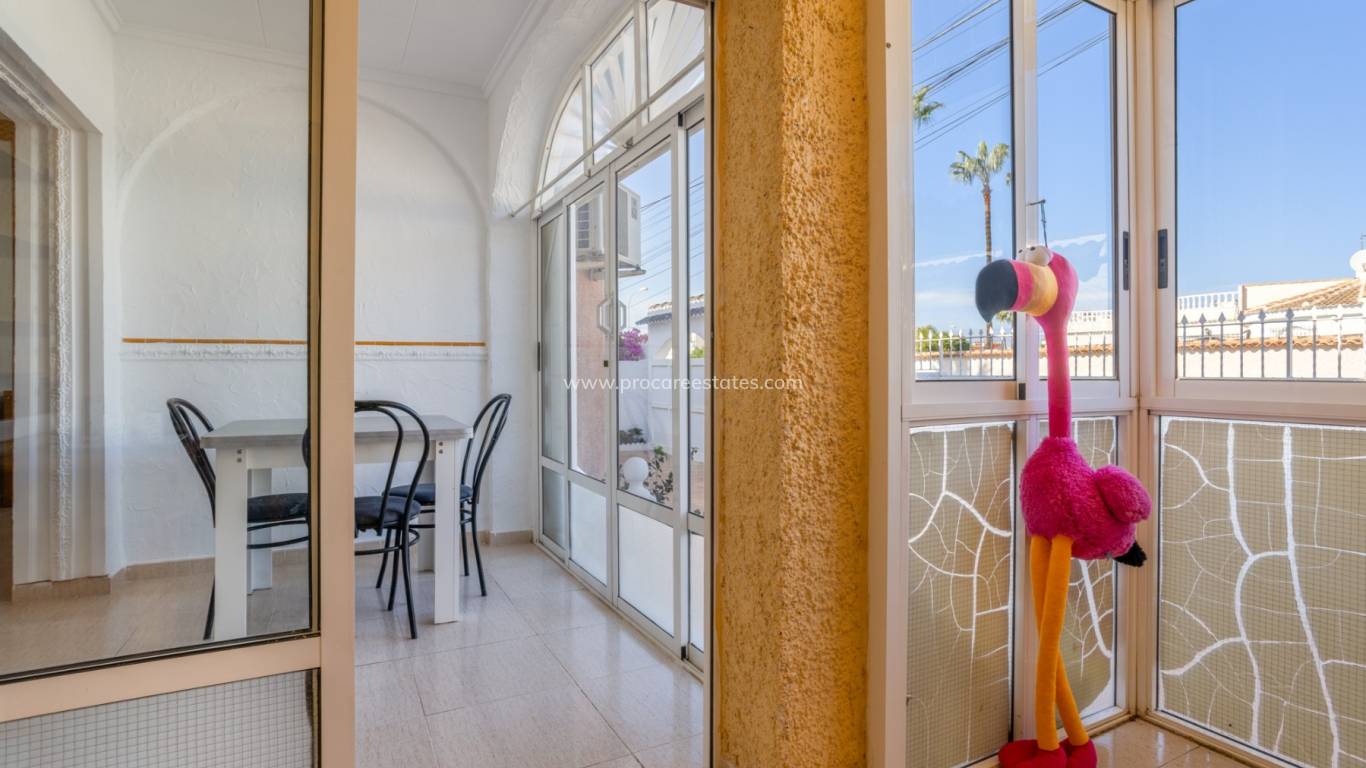 Reventa - Villa - Torrevieja - Urbanización San Luis