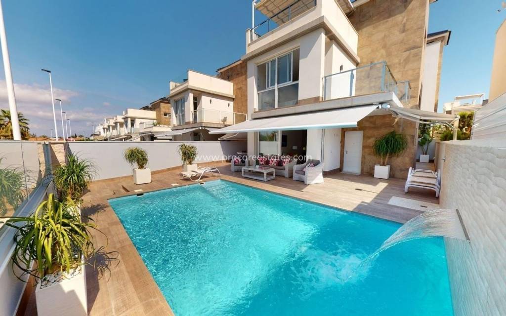 Reventa - Villa - Torrevieja