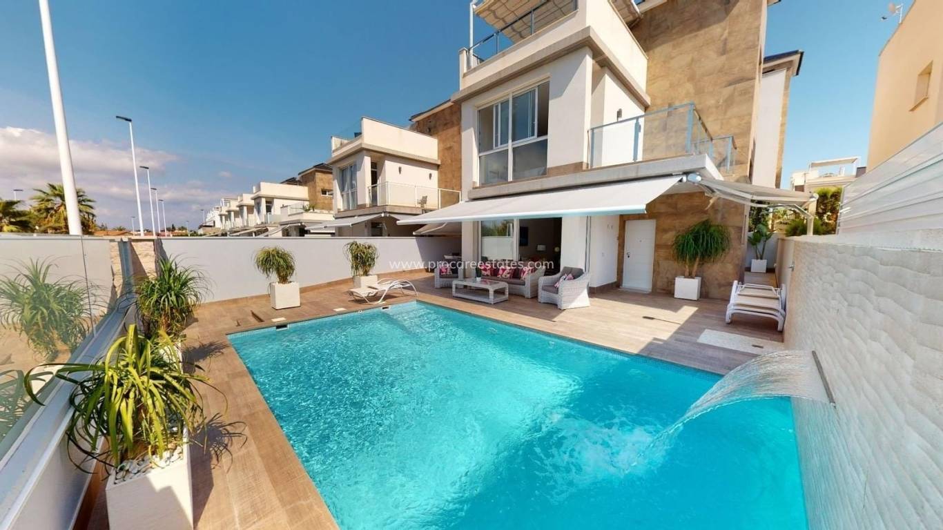 Reventa - Villa - Torrevieja