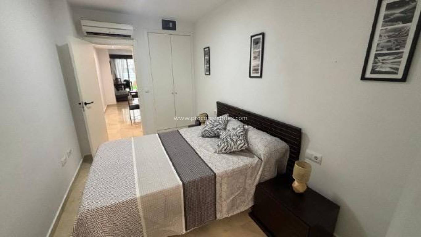 Revente - Appartement - Benidorm - Colonia Madrid