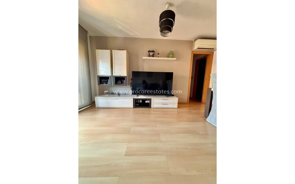 Revente - Appartement - Benidorm - Colonia Madrid