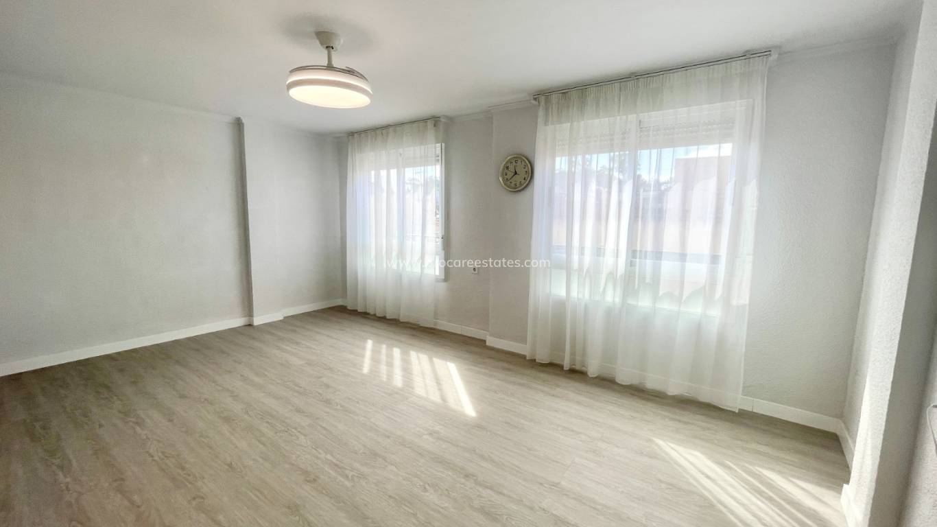 Revente - Appartement - Bigastro