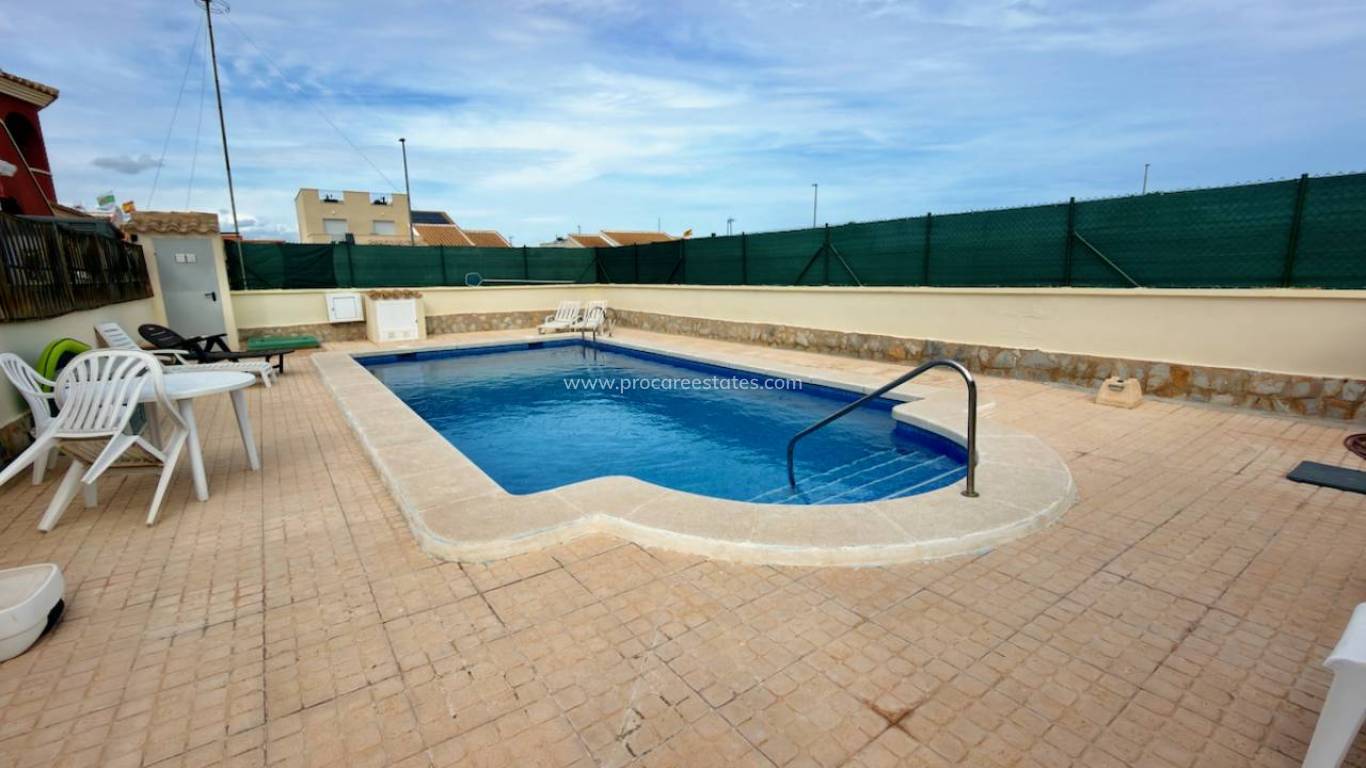 Revente - Appartement - Daya Nueva
