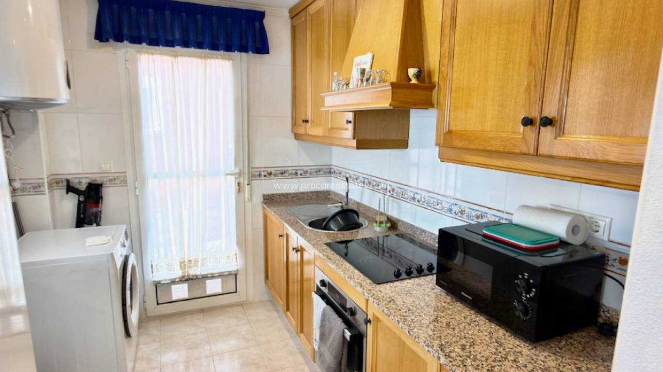 Revente - Appartement - Daya Nueva