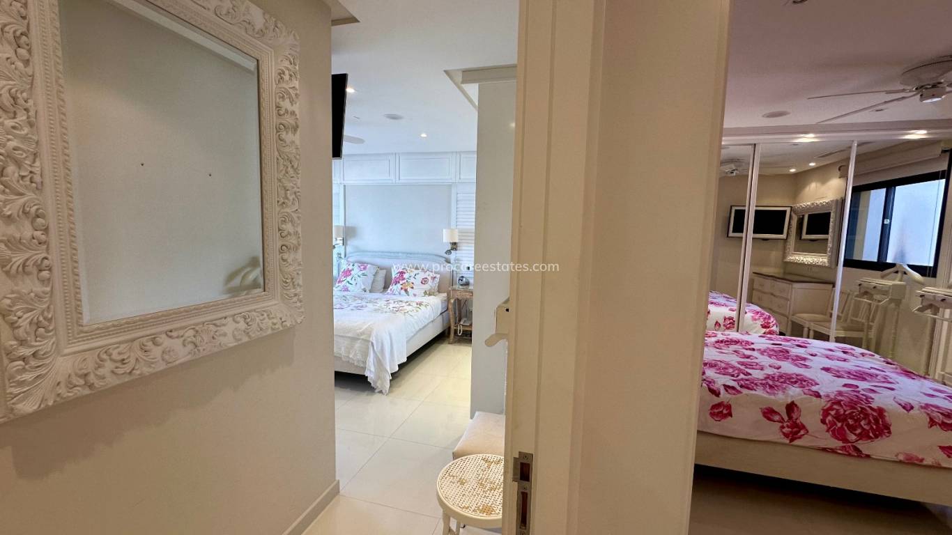 Revente - Appartement - Guardamar del Segura - Marjal Beach