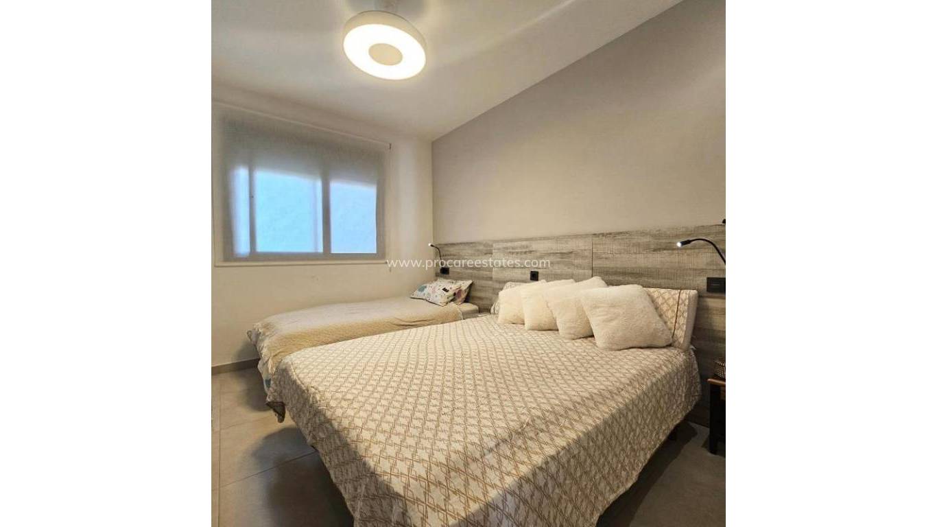 Revente - Appartement - Guardamar del Segura - Urbanizaciones