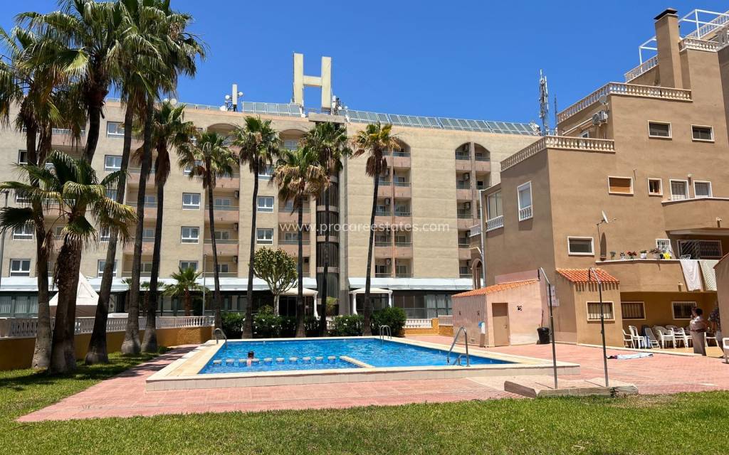 Revente - Appartement - Orihuela Costa - Punta Prima Torrevieja