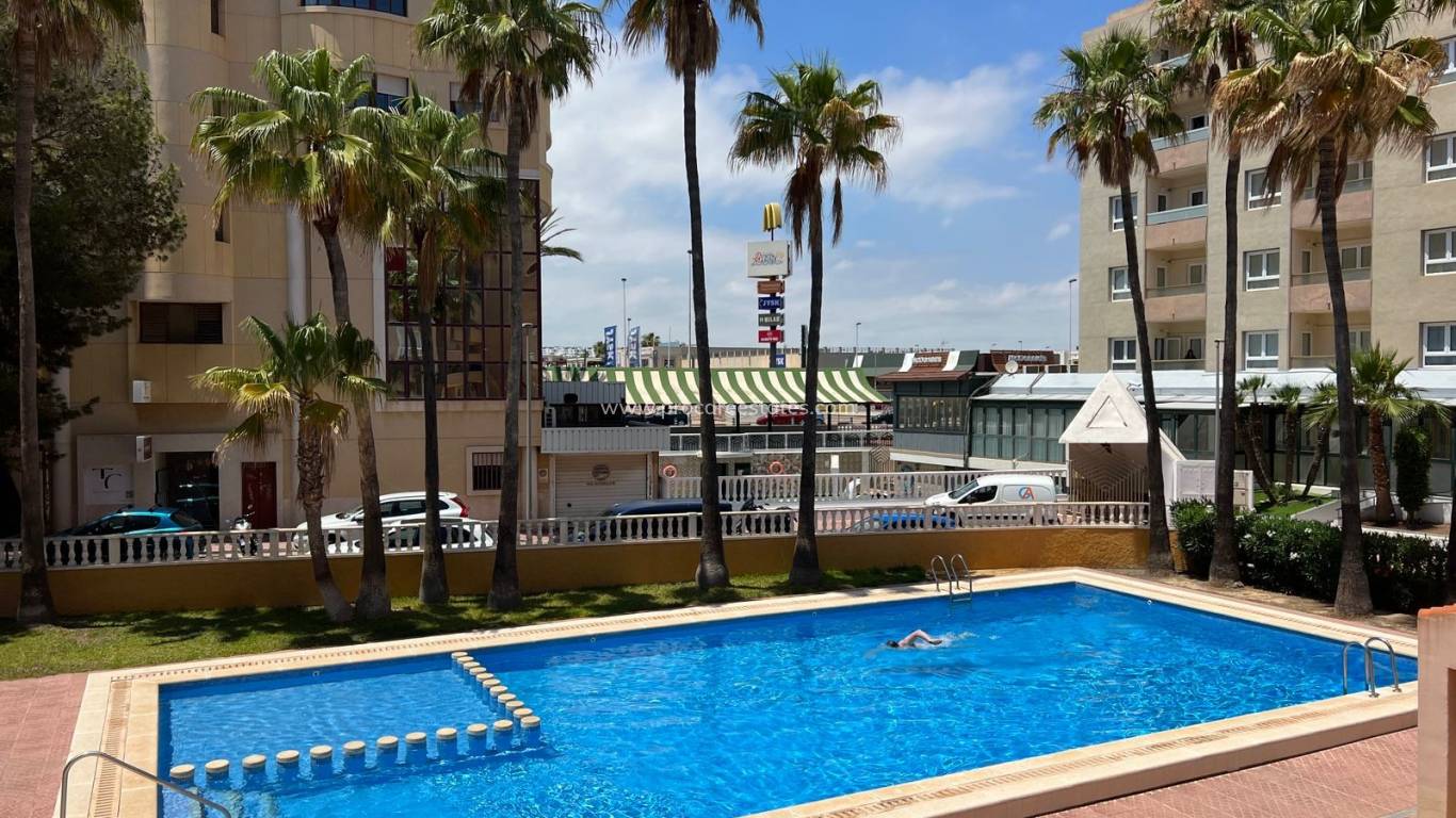 Revente - Appartement - Orihuela Costa - Punta Prima Torrevieja