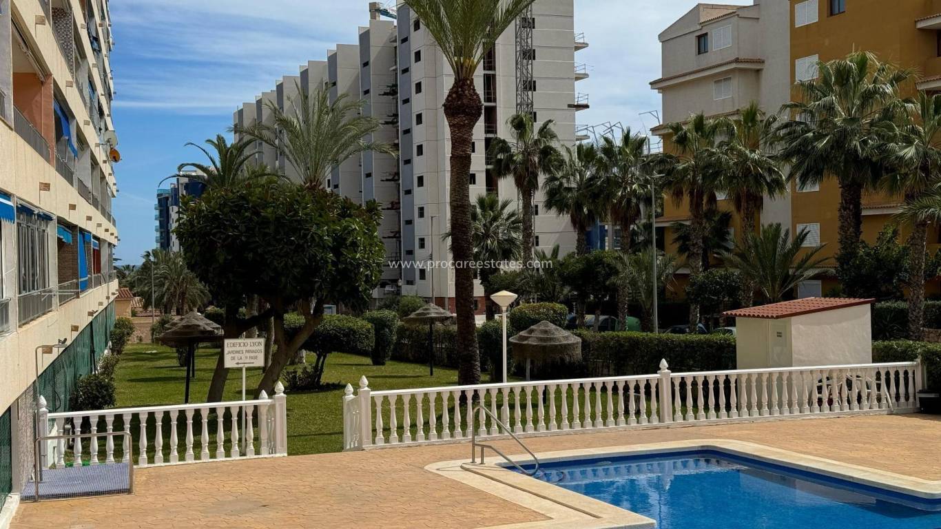 Revente - Appartement - Orihuela Costa - Punta Prima